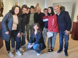 Noi giovanissimi a Castignano con don Vincenzo Catani